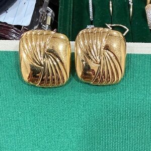 Heaven Mayhem TABI Earrings NWOT
